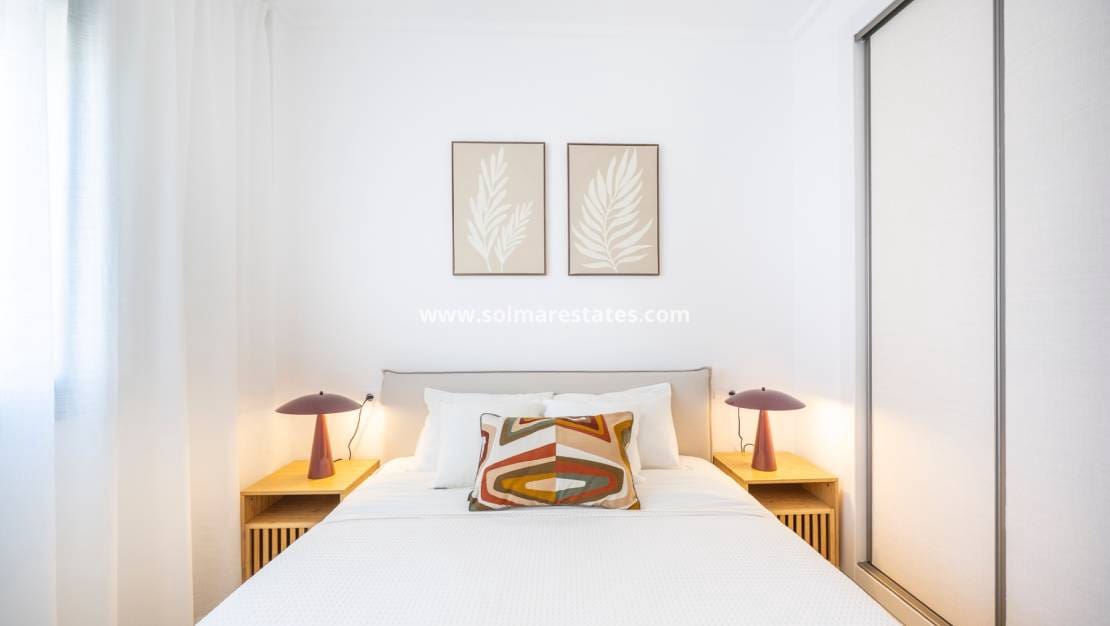 2 quarto Apartamento para venda em Dona Pepa com piscina - 229 000 € (Ref: 9736130)