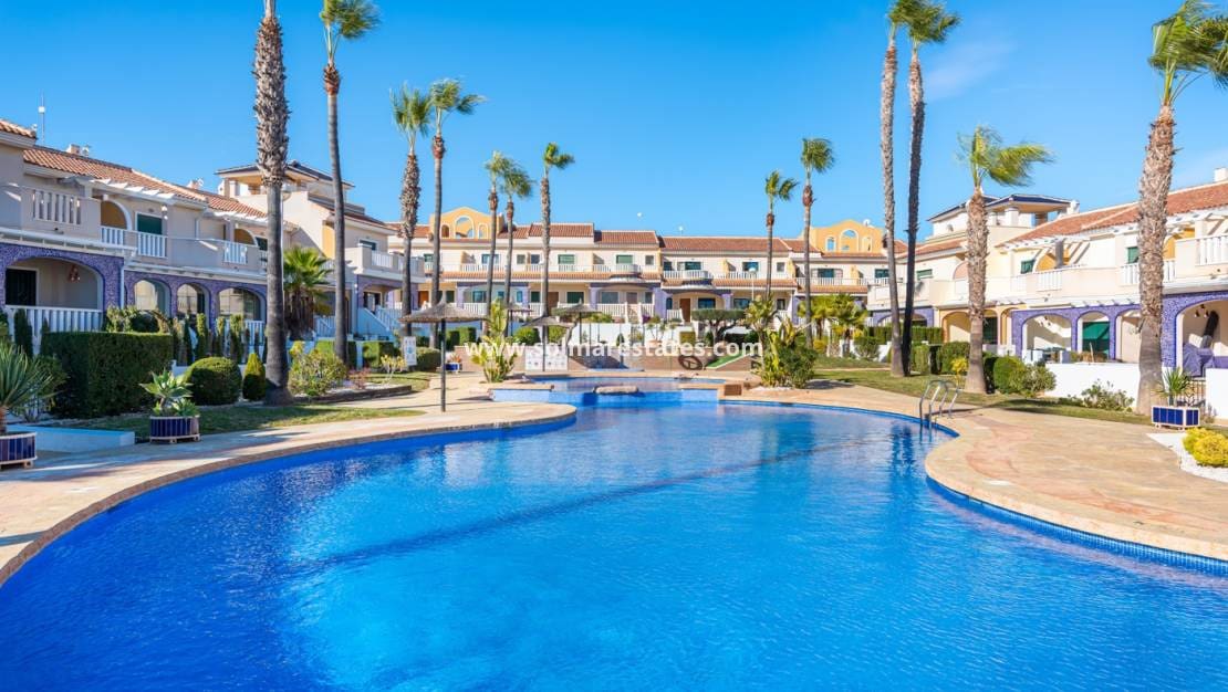 2 quarto Apartamento para venda em Dona Pepa com piscina - 229 000 € (Ref: 9736130)