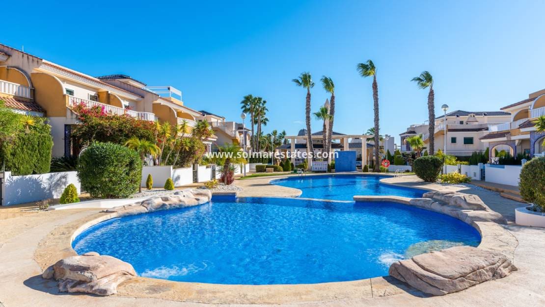 2 quarto Apartamento para venda em Dona Pepa com piscina - 229 000 € (Ref: 9736130)