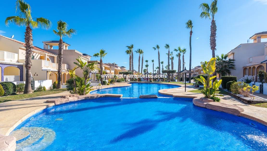 2 quarto Apartamento para venda em Dona Pepa com piscina - 229 000 € (Ref: 9736130)