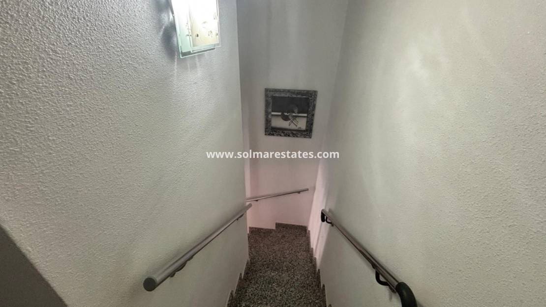 2 quarto Casa em Banda para venda em Dona Pepa com piscina - 164 995 € (Ref: 9736132)
