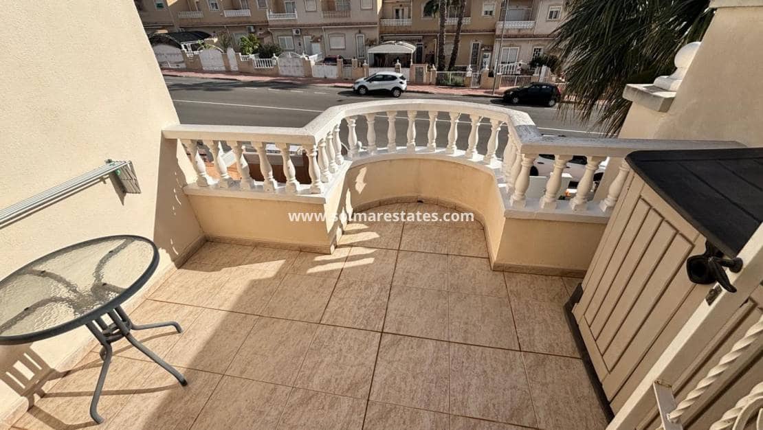 2 quarto Casa em Banda para venda em Dona Pepa com piscina - 164 995 € (Ref: 9736132)