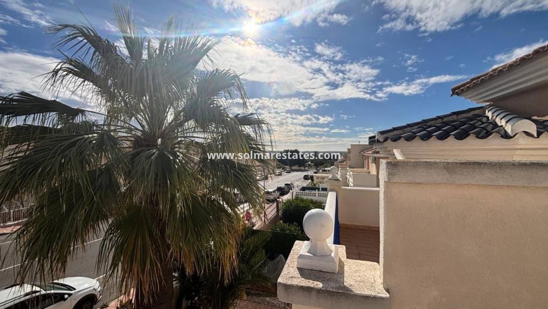 2 quarto Casa em Banda para venda em Dona Pepa com piscina - 164 995 € (Ref: 9736132)