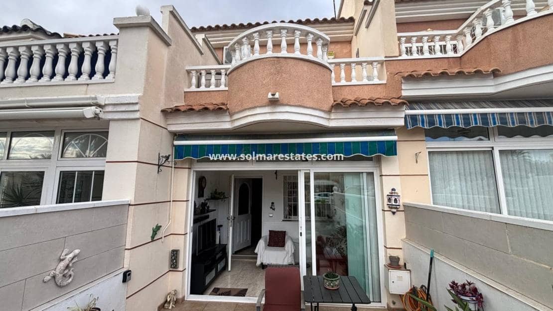 2 quarto Casa em Banda para venda em Dona Pepa com piscina - 164 995 € (Ref: 9736132)