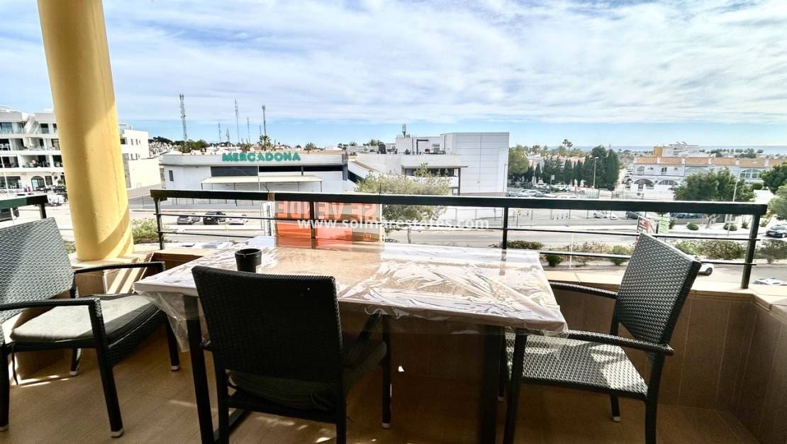 2 bedroom Apartment for sale in Campoamor with pool - € 195,000 (Ref: 9737273)