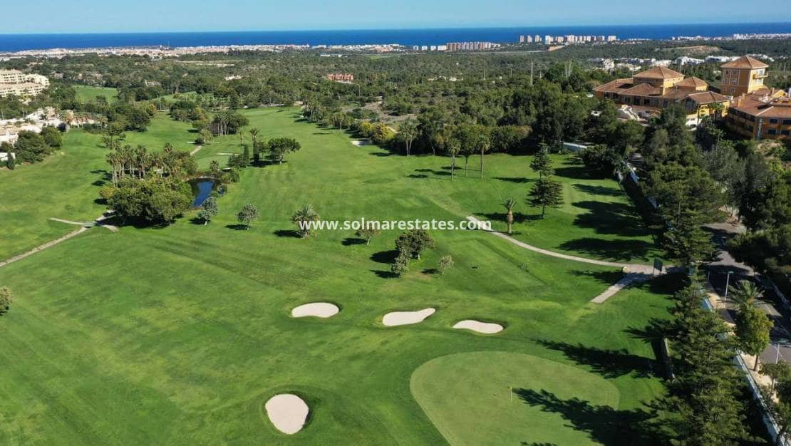 2 bedroom Apartment for sale in Campoamor with pool - € 195,000 (Ref: 9737273)