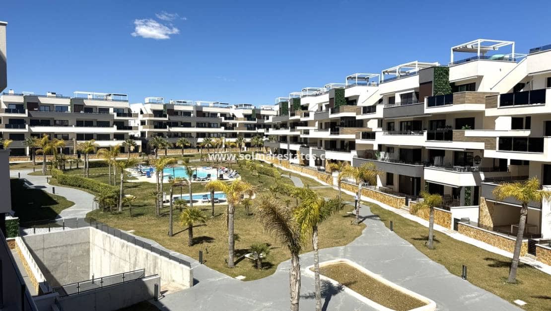 3 slaapkamer Appartement te koop in Playa Flamenca met zwembad - € 450.000 (Ref: 9737274)