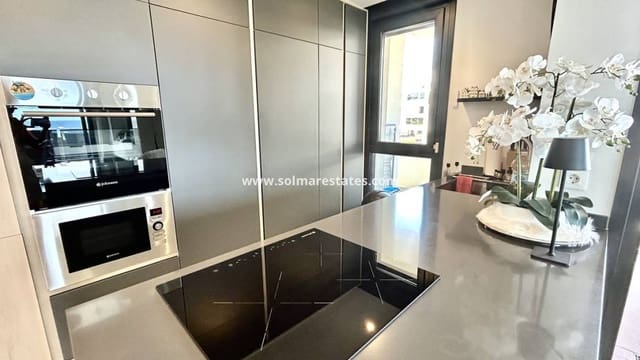 3 chambre Appartement à vendre à Playa Flamenca, Orihuela avec piscine - 450 000 € (Ref: 9737274)
