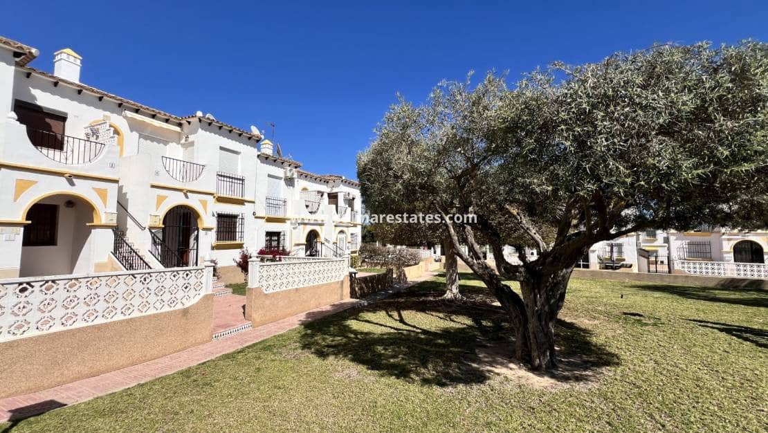 Apartamento de 1 habitación en Villamartin en venta con piscina - 105.000 € (Ref: 9739099)