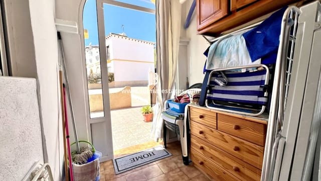Apartamento de 1 habitación en Villamartin, Orihuela en venta con piscina - 105.000 € (Ref: 9739099)