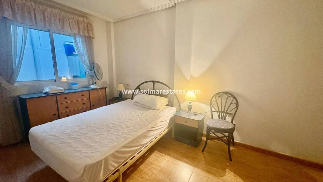 2 bedroom Apartment for sale in Playa Flamenca with pool - € 149,500 (Ref: 9739250)