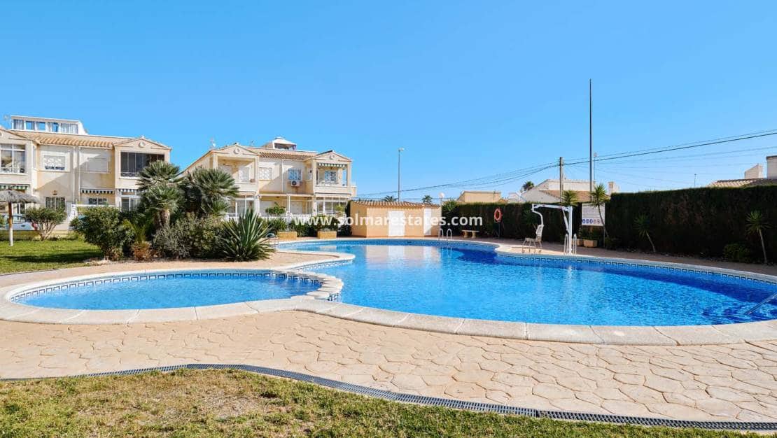 2 bedroom Apartment for sale in Playa Flamenca with pool - € 149,500 (Ref: 9739250)