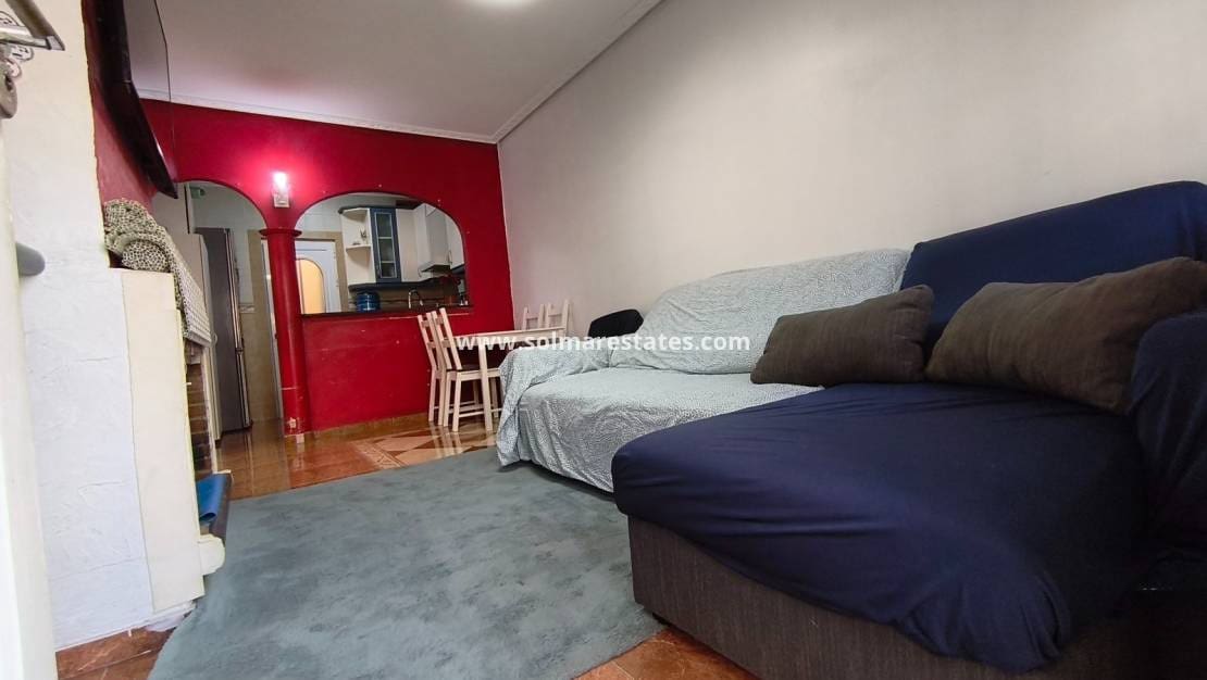 2 bedroom Bungalow for sale in La Florida with pool - € 139,000 (Ref: 9739251)