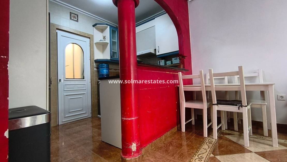 2 bedroom Bungalow for sale in La Florida with pool - € 139,000 (Ref: 9739251)