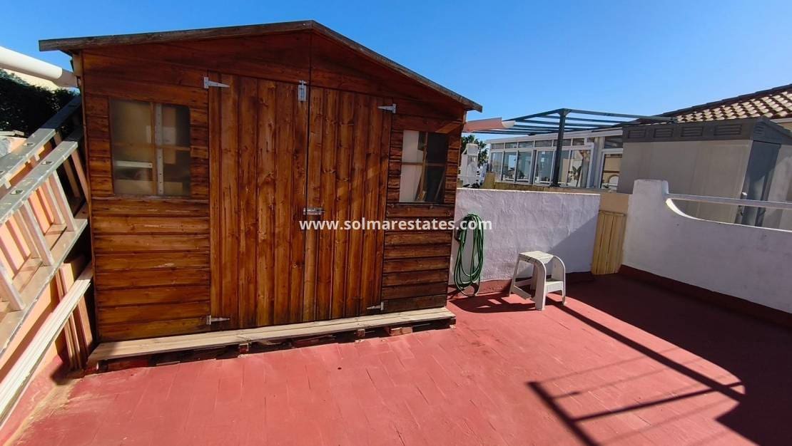 2 bedroom Bungalow for sale in La Florida with pool - € 139,000 (Ref: 9739251)