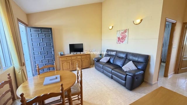 Apartamento de 2 habitaciones en Villamartin, Orihuela en venta con piscina - 139.995 € (Ref: 9748379)