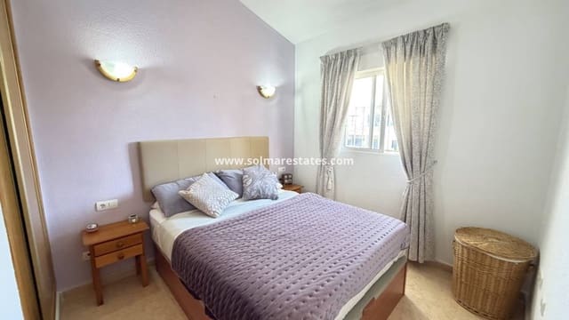 Apartamento de 2 habitaciones en Villamartin, Orihuela en venta con piscina - 139.995 € (Ref: 9748379)