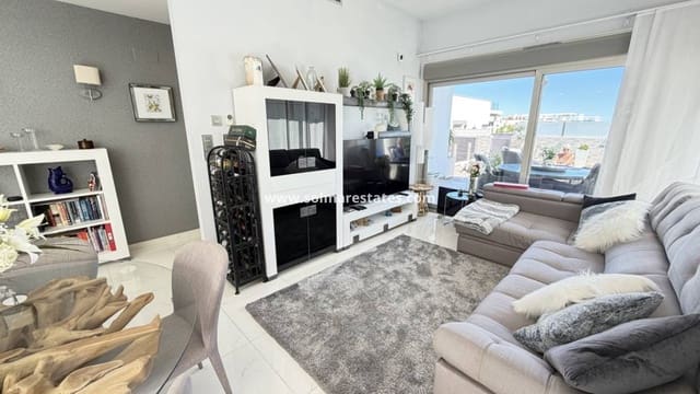 Chalet de 3 habitaciones en Villamartin, Orihuela en venta con piscina - 460.000 € (Ref: 9748380)