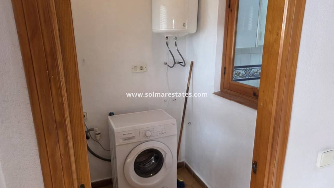 2 makuuhuone Huoneisto myytävänä paikassa Villamartin mukana uima-altaan - 164 900 € (Ref: 9748381)