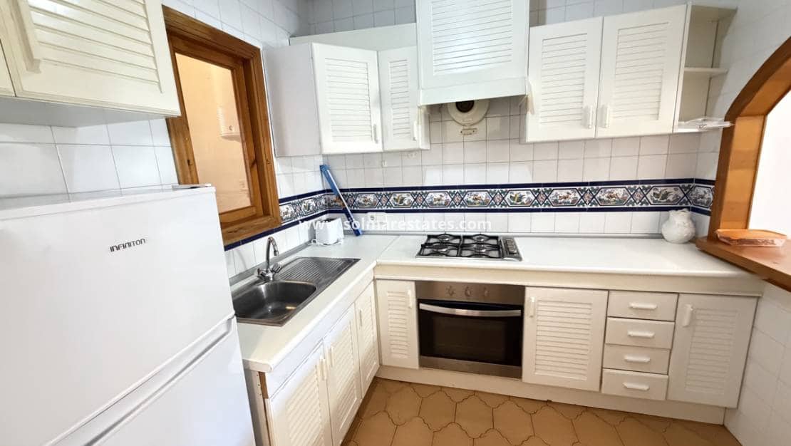 2 bedroom Apartment for sale in Villamartin with pool - € 164,900 (Ref: 9748381)