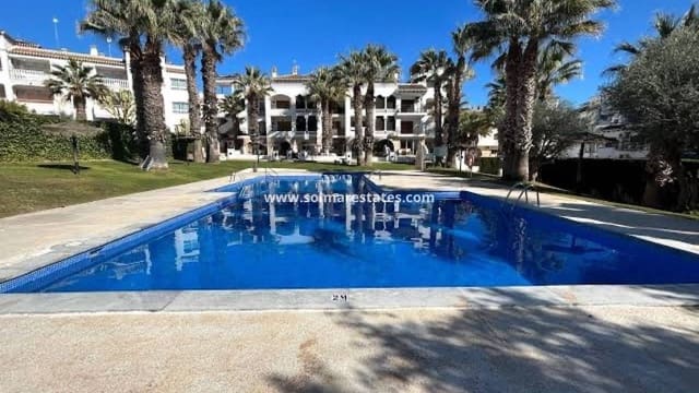 2 soverom Leilighet til salgs i Villamartin, Orihuela med svømmebasseng - € 164 900 (Ref: 9748381)