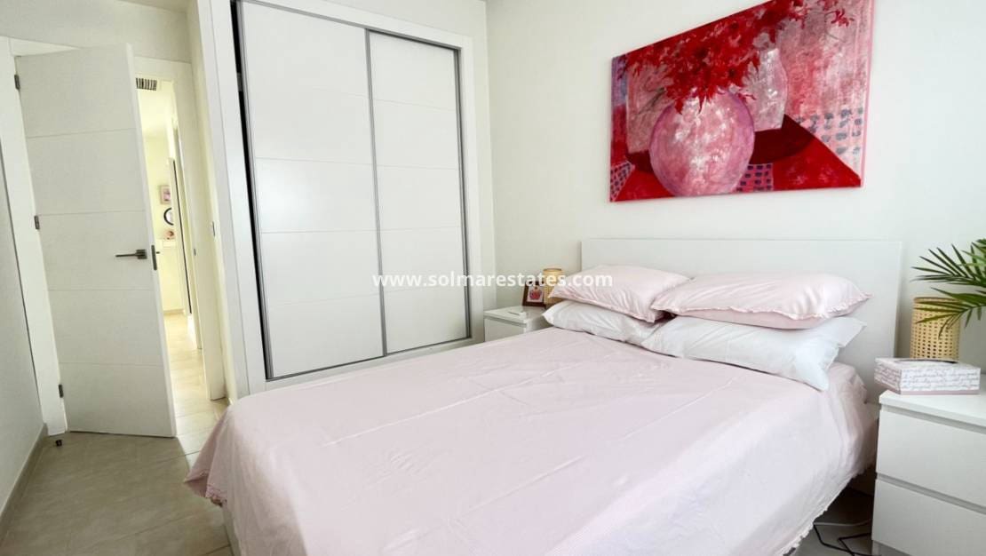 2 soverom Villa til salgs i Dona Pepa med svømmebasseng - € 369 000 (Ref: 9750868)