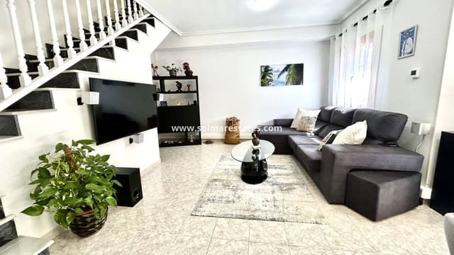 2 slaapkamer Huis te koop in Playa Flamenca, Orihuela met zwembad - € 259.000 (Ref: 9752359)