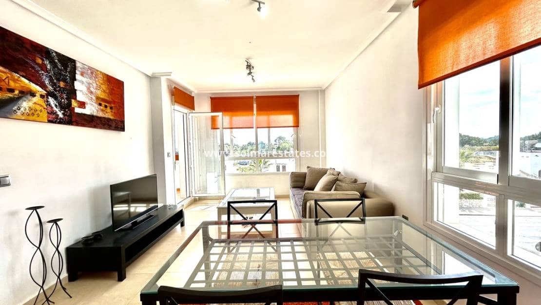 2 soveværelse Lejlighed til salg i Villamartin med swimmingpool - € 190.000 (Ref: 9752360)