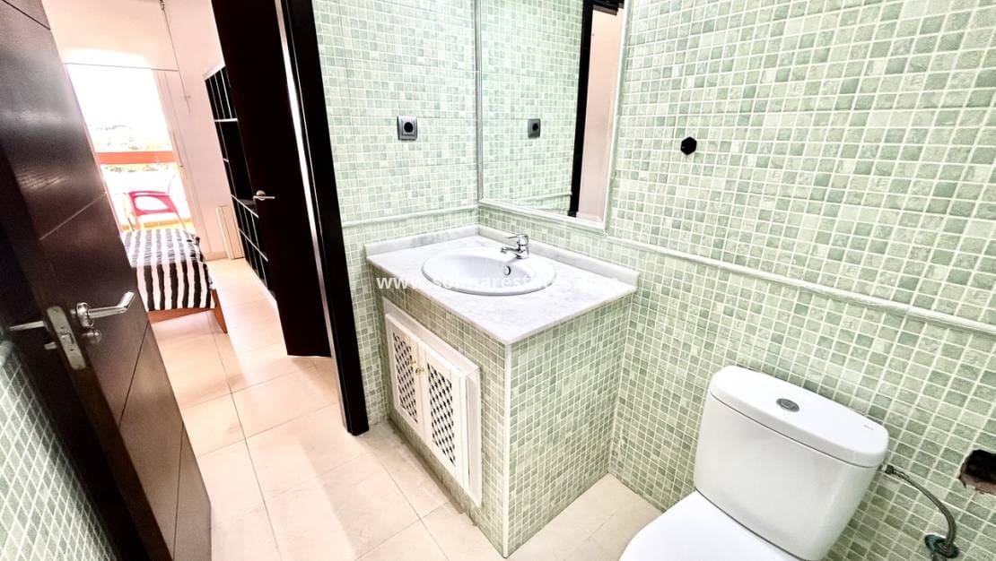 2 soveværelse Lejlighed til salg i Villamartin med swimmingpool - € 190.000 (Ref: 9752360)