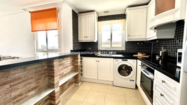 2 soveværelse Lejlighed til salg i Villamartin, Orihuela med swimmingpool - € 190.000 (Ref: 9752360)