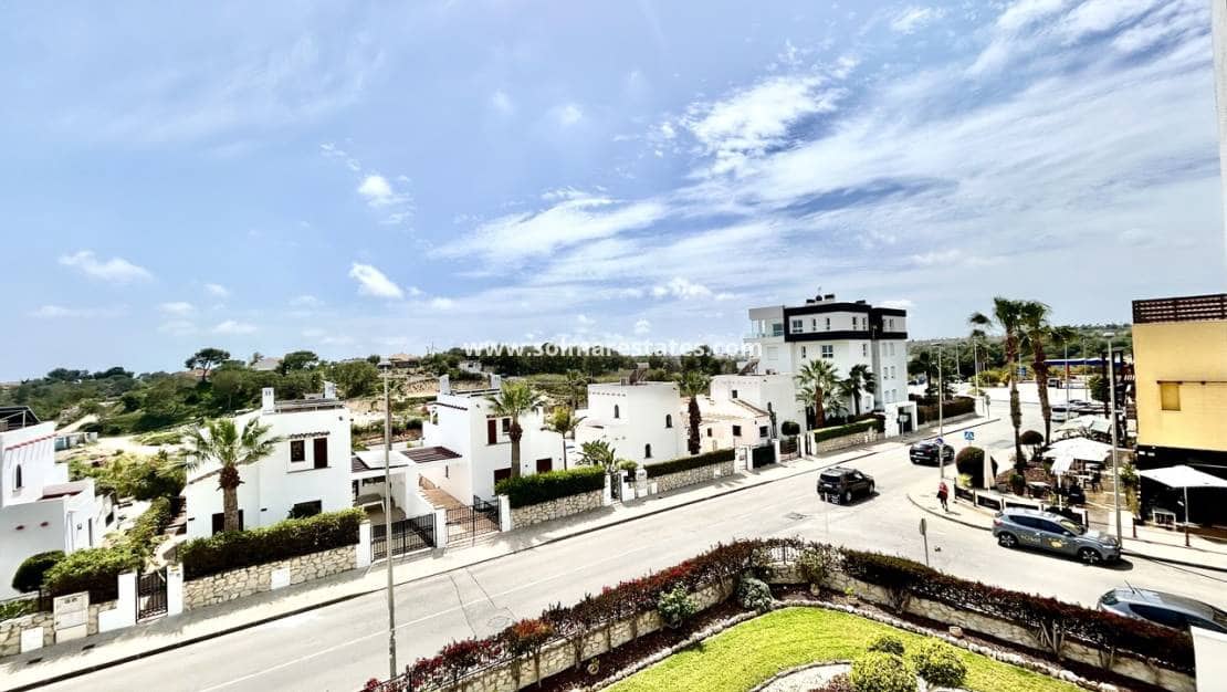 2 soveværelse Lejlighed til salg i Villamartin med swimmingpool - € 190.000 (Ref: 9752360)