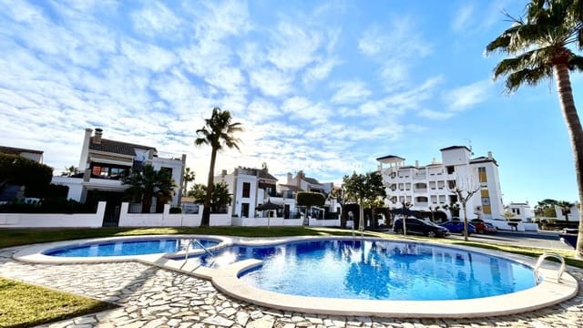 2 soveværelse Lejlighed til salg i Villamartin, Orihuela med swimmingpool - € 190.000 (Ref: 9752360)