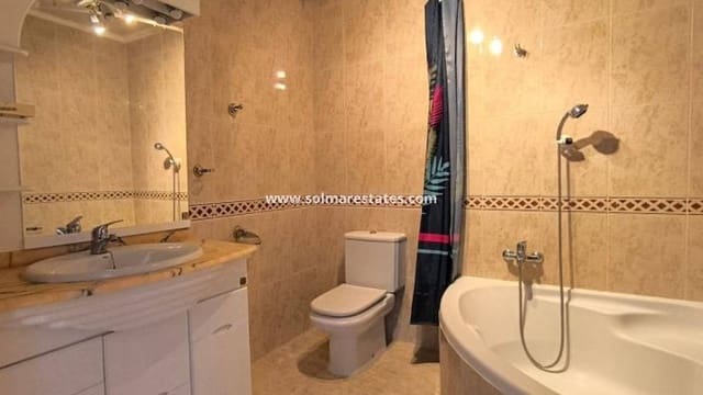 2 soveværelse Lejlighed til salg i Doña Pepa, Rojales med swimmingpool - € 169.950 (Ref: 9752472)