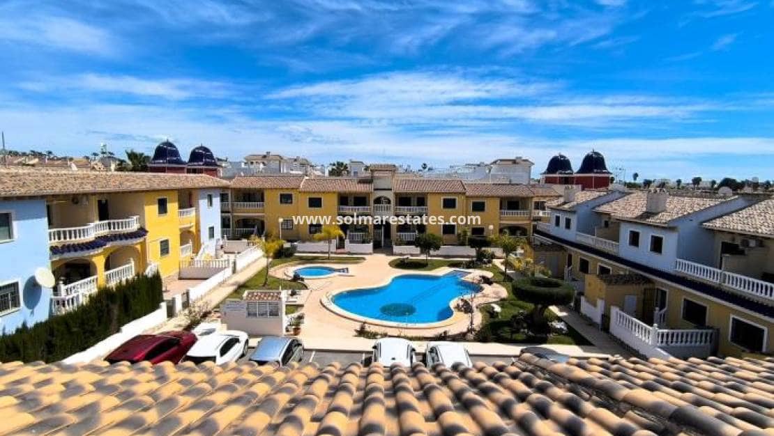 2 soveværelse Lejlighed til salg i Dona Pepa med swimmingpool - € 169.950 (Ref: 9752472)