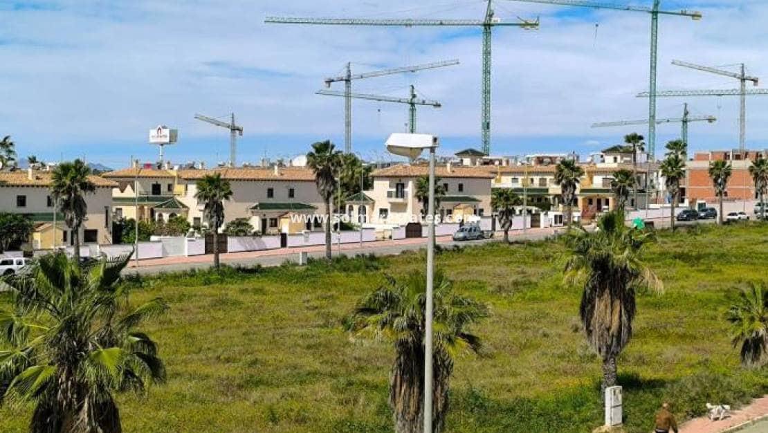 2 soveværelse Lejlighed til salg i Dona Pepa med swimmingpool - € 169.950 (Ref: 9752472)