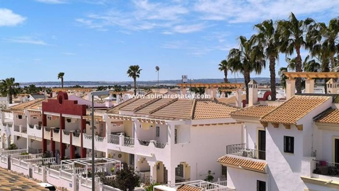 2 soveværelse Lejlighed til salg i Dona Pepa med swimmingpool - € 169.950 (Ref: 9752472)