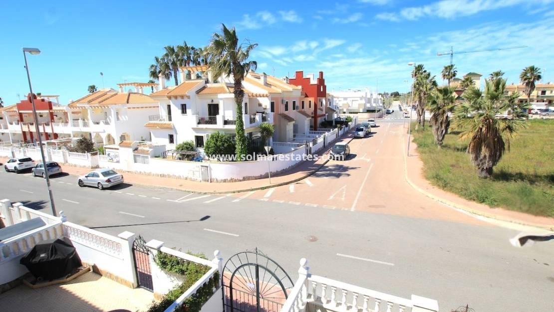 2 soverom Leilighet til salgs i Dona Pepa med svømmebasseng - € 169 950 (Ref: 9752472)