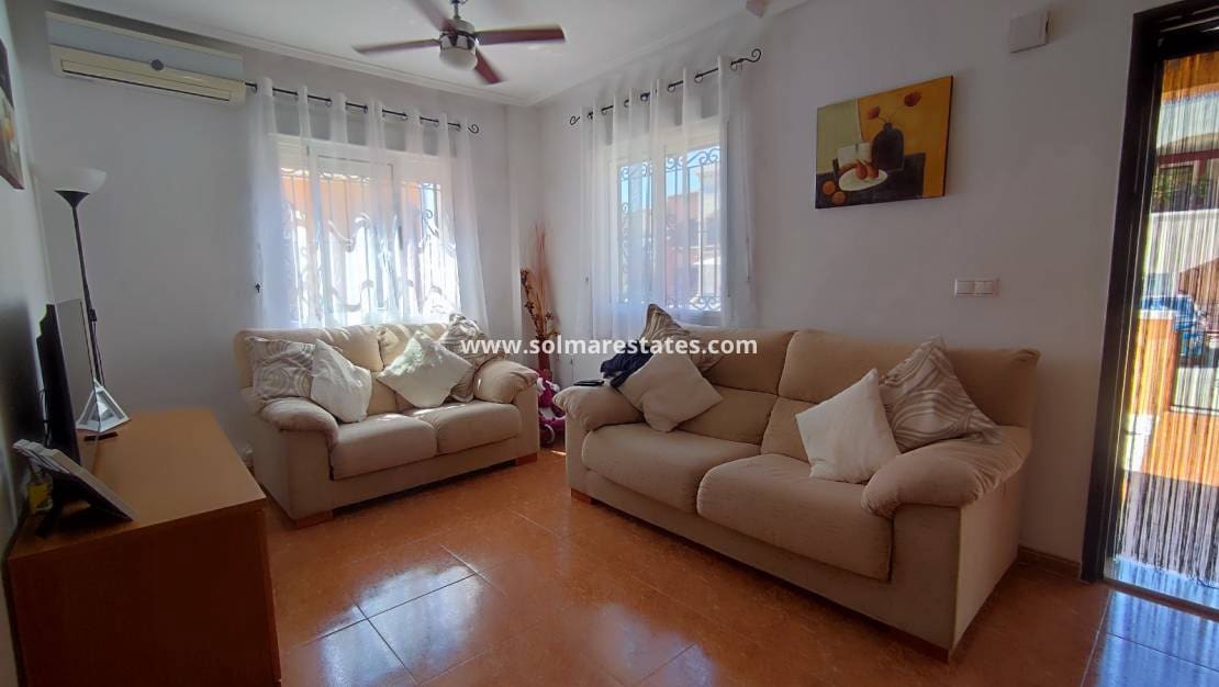 3 sovrum Hus till salu i Los Altos med pool - 215 000 € (Ref: 9752473)