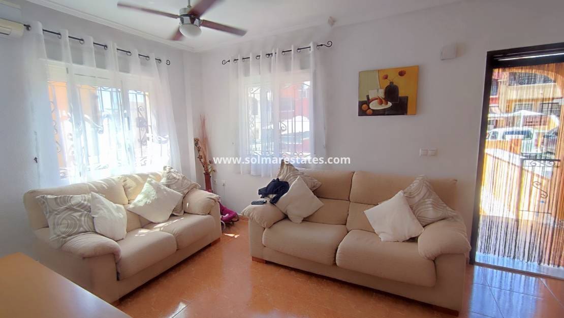 3 sovrum Hus till salu i Los Altos med pool - 215 000 € (Ref: 9752473)