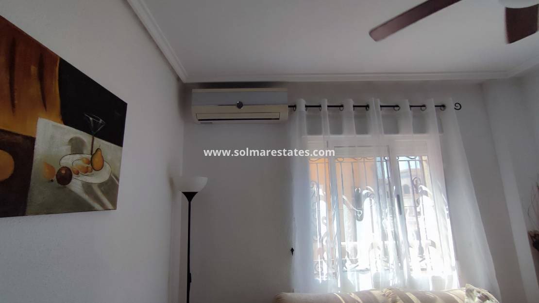 3 sovrum Hus till salu i Los Altos med pool - 215 000 € (Ref: 9752473)