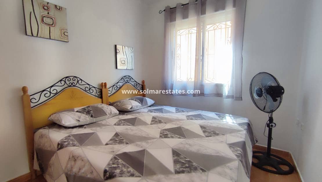 3 sovrum Hus till salu i Los Altos med pool - 215 000 € (Ref: 9752473)