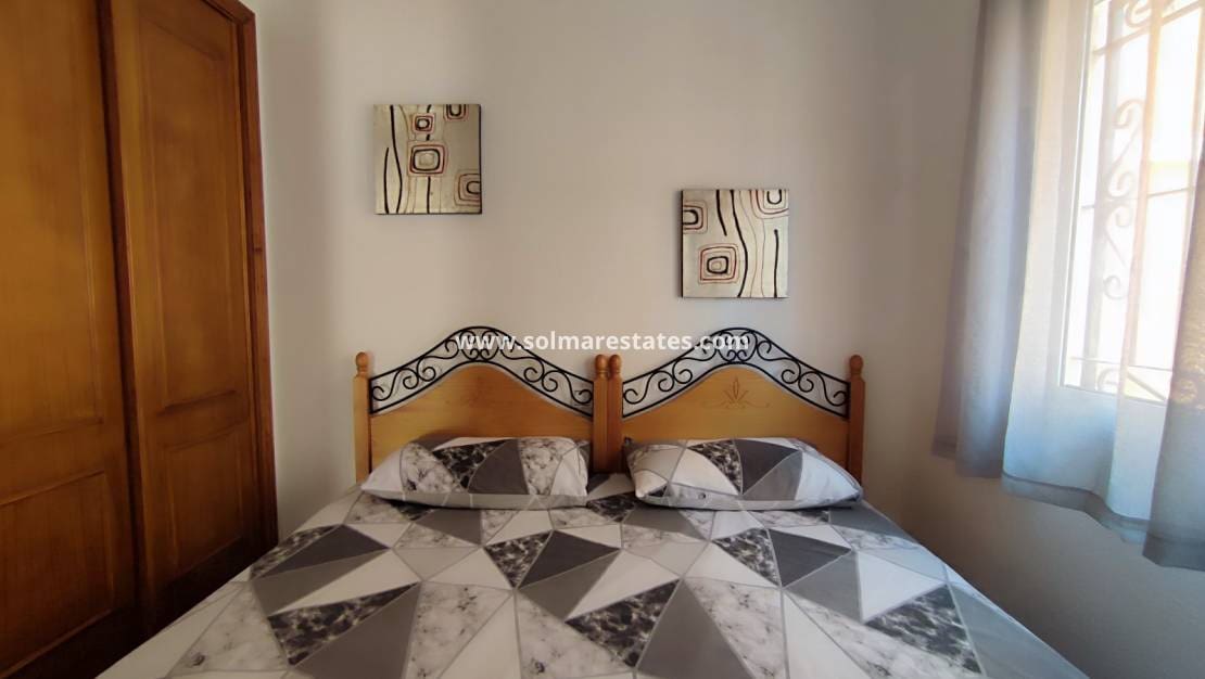 3 sovrum Hus till salu i Los Altos med pool - 215 000 € (Ref: 9752473)