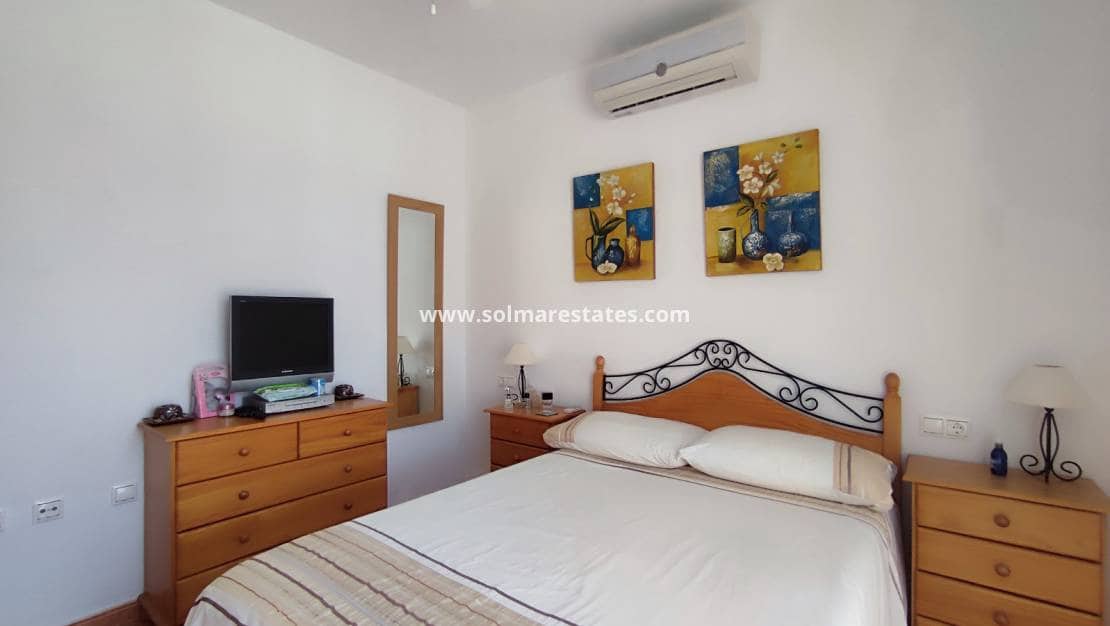 3 sovrum Hus till salu i Los Altos med pool - 215 000 € (Ref: 9752473)