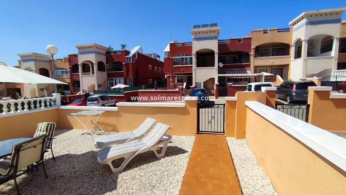 3 sovrum Hus till salu i Los Altos med pool - 215 000 € (Ref: 9752473)