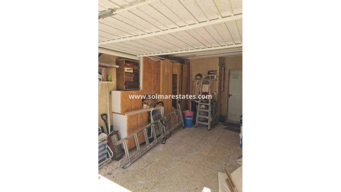 3 camera da letto Villetta Bifamiliare in vendita in Villamartin con piscina - 198.000 € (Rif: 9775887)