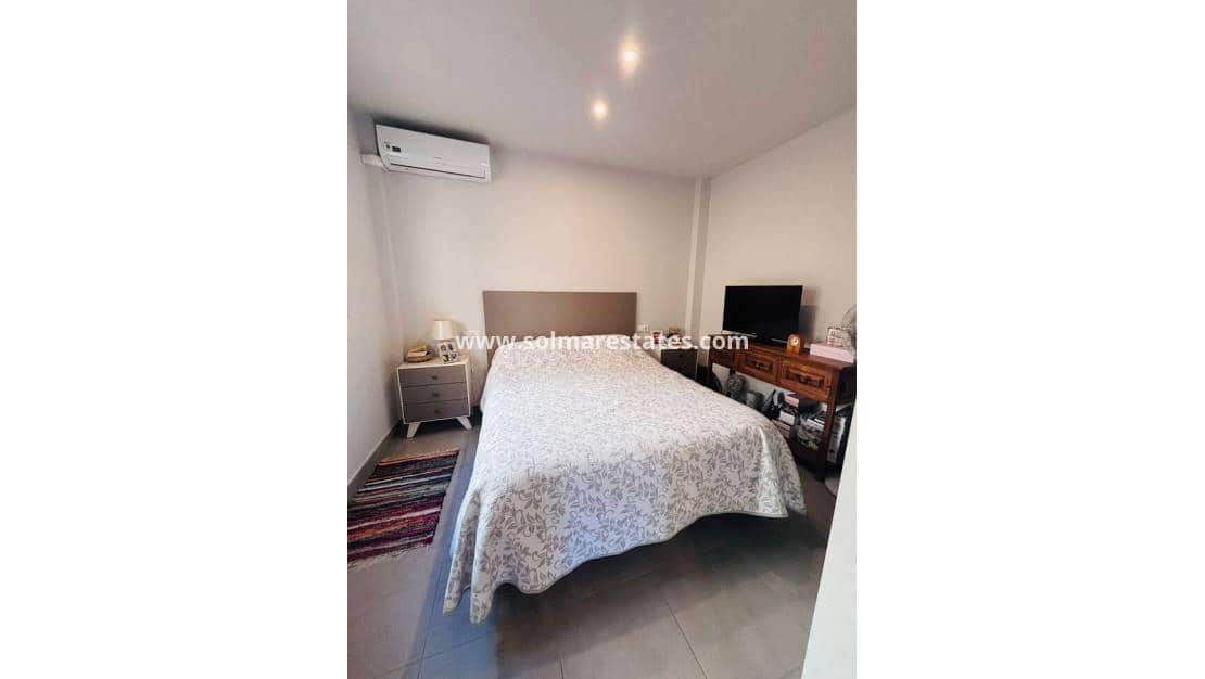 2 chambre Appartement à vendre à Los Altos avec piscine - 179 950 € (Ref: 9776899)