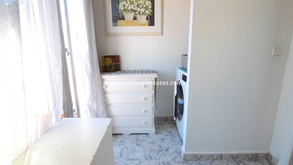 3 bedroom Apartment for sale in La Zenia with pool - € 185,000 (Ref: 9776901)