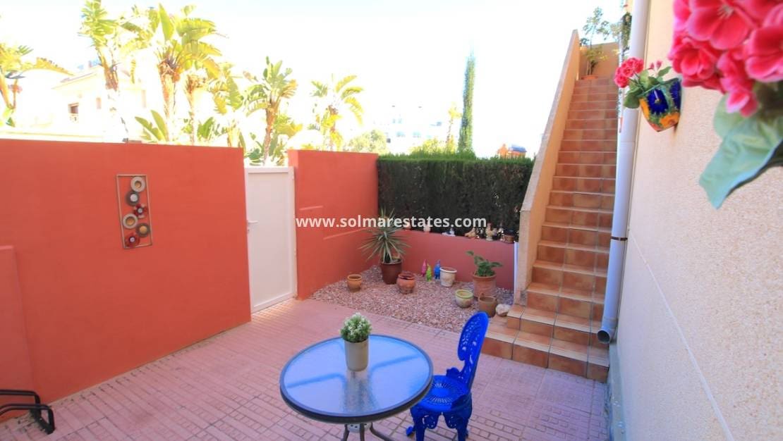 3 bedroom Apartment for sale in La Zenia with pool - € 185,000 (Ref: 9776901)