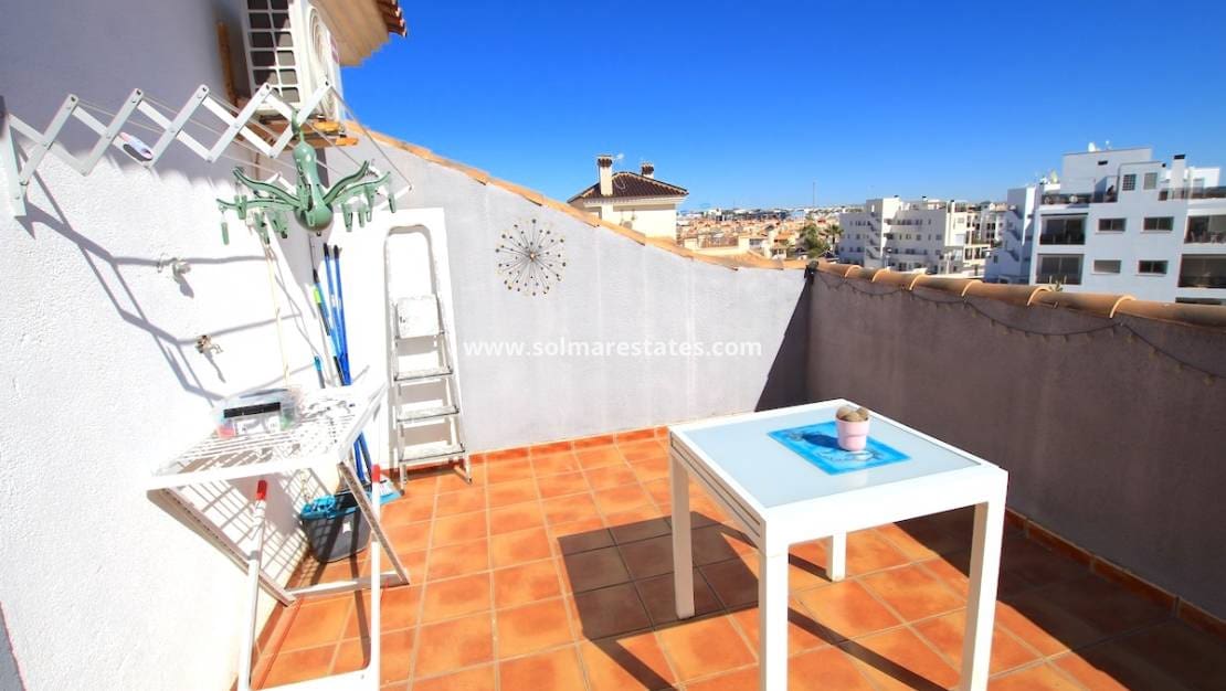 3 bedroom Apartment for sale in La Zenia with pool - € 185,000 (Ref: 9776901)