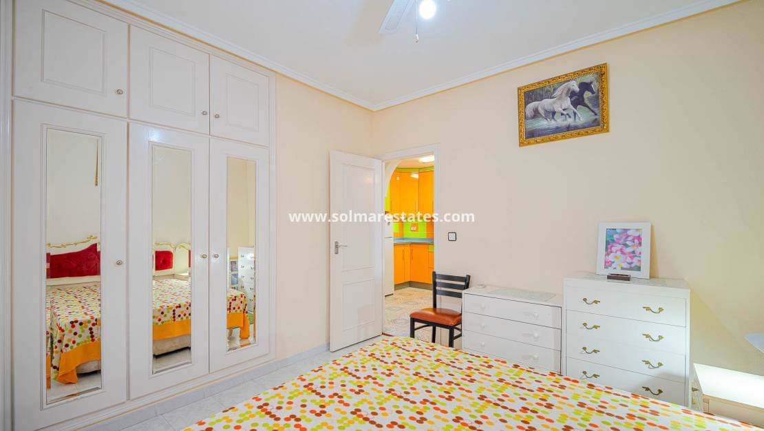 2 camera da letto Appartamento in vendita in Orihuela Costa con piscina - 165.000 € (Rif: 9776902)
